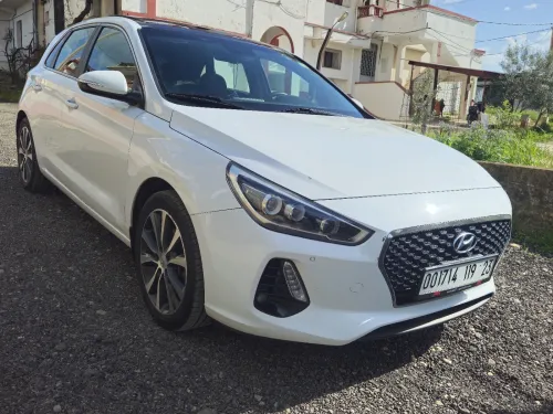Hyundai i30 2019 Toute options