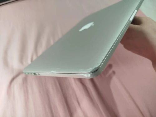 MacBook Pro (Retina, 13-inch, Early 2015)