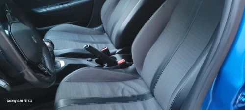 Peugeot 208 2021 Allure