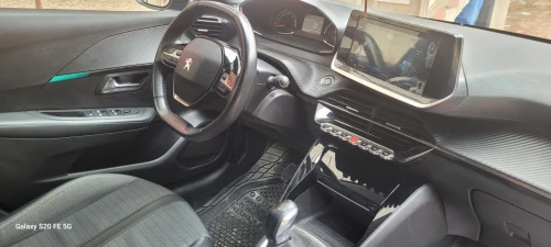 Peugeot 208 2021 Allure