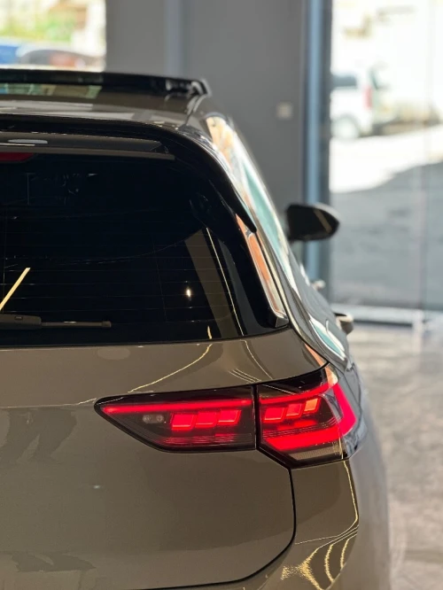 Volkswagen Golf 8.5 2025 