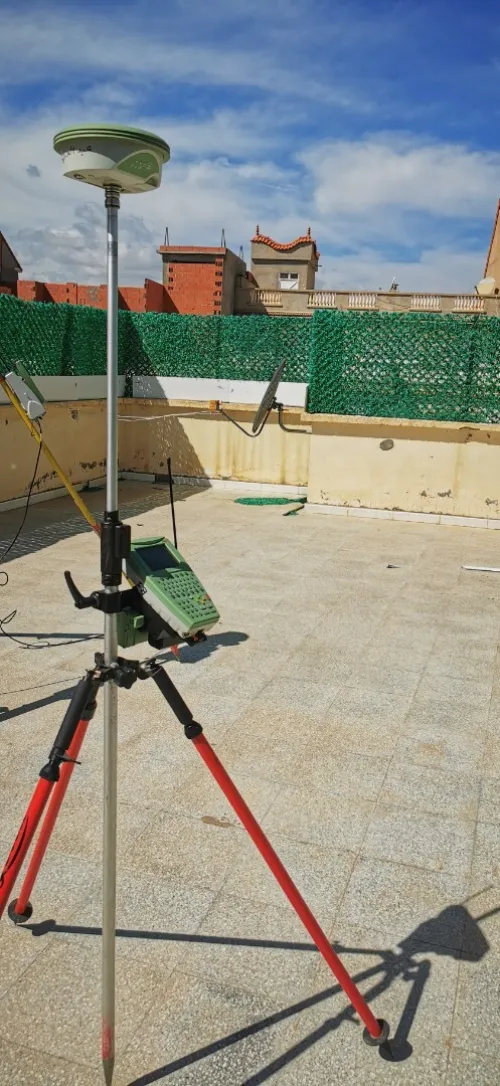 GPS LEICA ATX1230