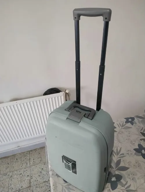 Valise cabine très solide