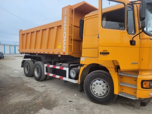 SHACMAN F2000 2026