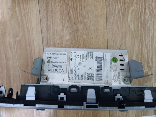 Poste d'origine accent crdi