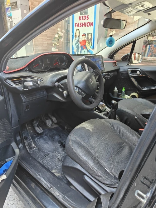Peugeot 208 2014 Active
