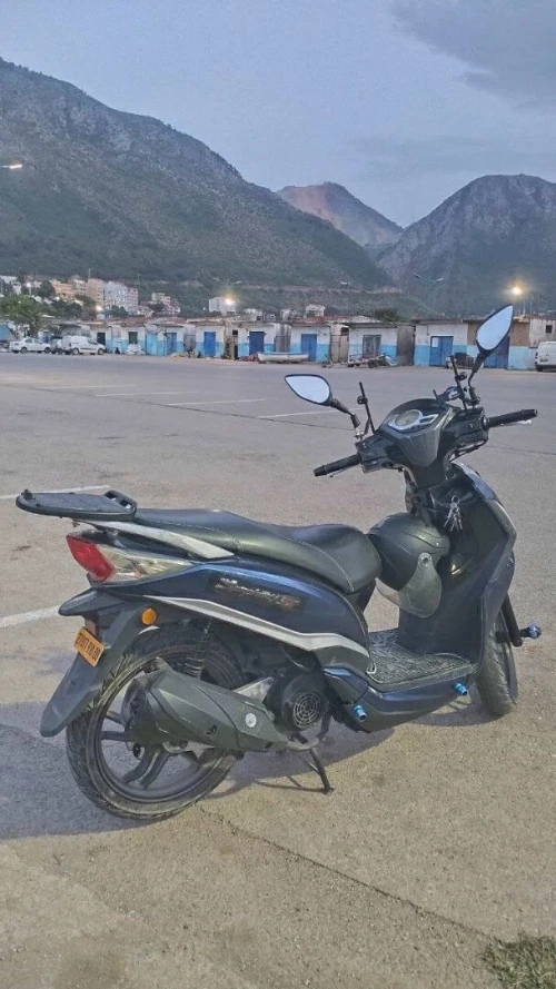 Moto sym St 2018