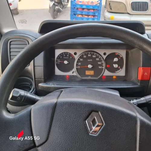 Renault Maxi 2015