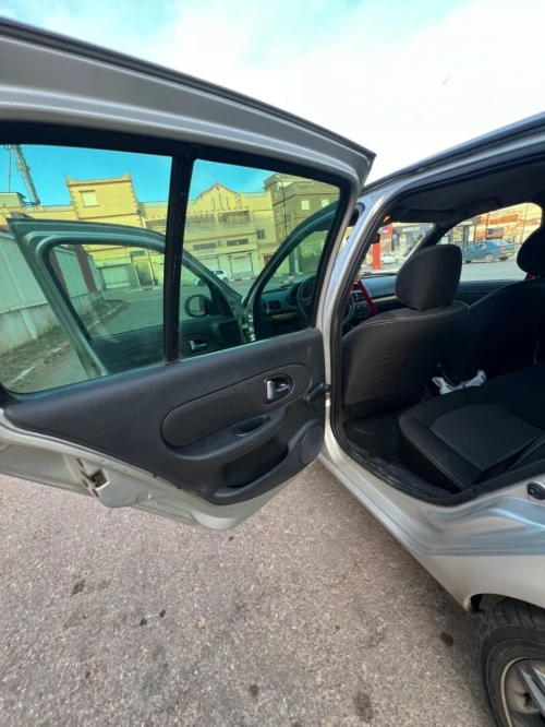 Renault Clio 2 2006 Initiale