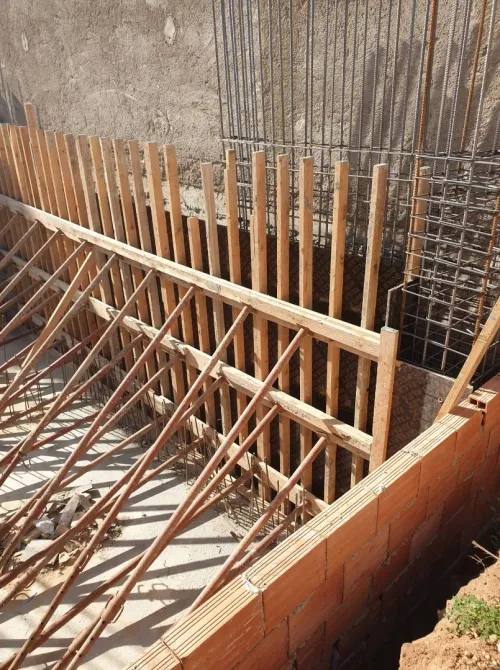 Béton ; ENTREPRISE GROS OUVRES Dalle,Piliers,Voil 
