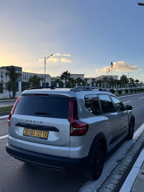 Dacia Jogger 2022 Xterm black edition limitée