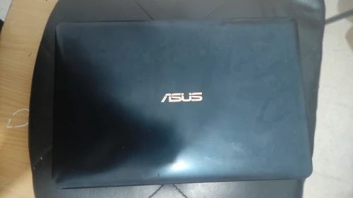Intel Core i7-8750H (6CORE 12 THREED) Asus ZenBook Pro 15 UX580GD (Double écran)