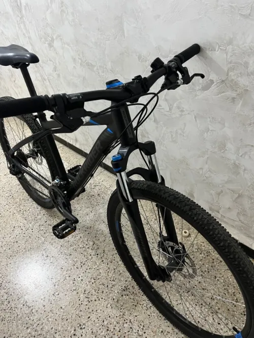 Vélos électriques et manuelles