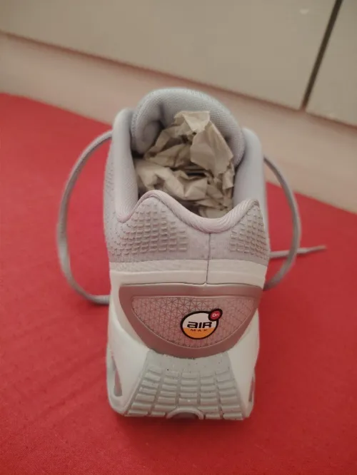 Basket nike DN