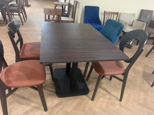 TABLE & Chaises Restaurants /Cafétérias /Hôtels /Cuisine