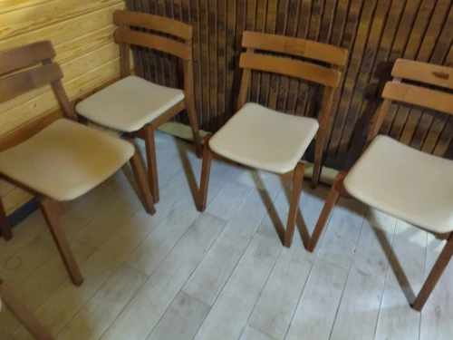 Chaise Bistrot Restaurant / Caféteria en HÊTRE