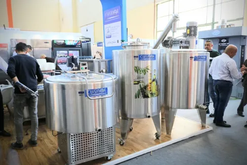 FABRICATION DE CITERNE ET CUVE EN INOX STANDARD ET SUR MESURE