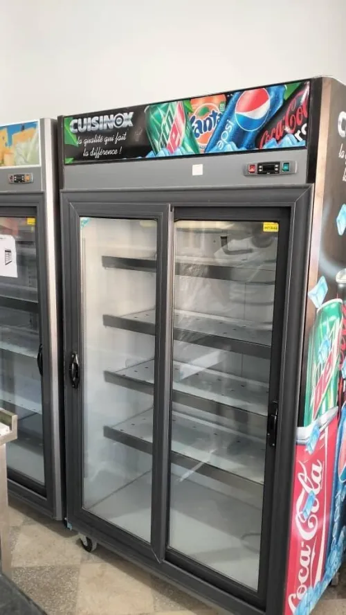 EQUIPMENT DE CAFETERIA
