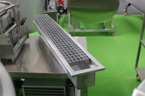 Caniveaux et Avaloire avec Siphons en Inox