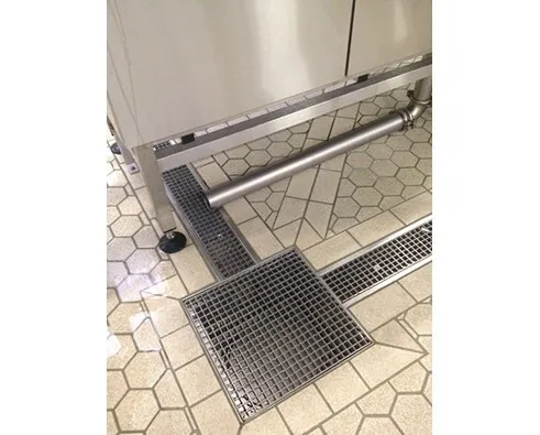 Caniveaux Et Avaloire Avec Siphons En Inox