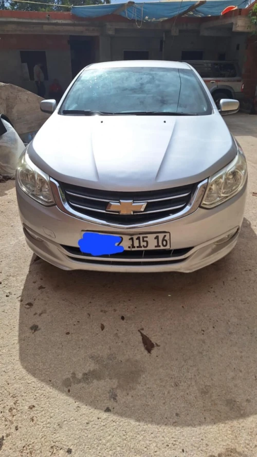 Chevrolet Optra 4 portes 2015 Optra 4 portes