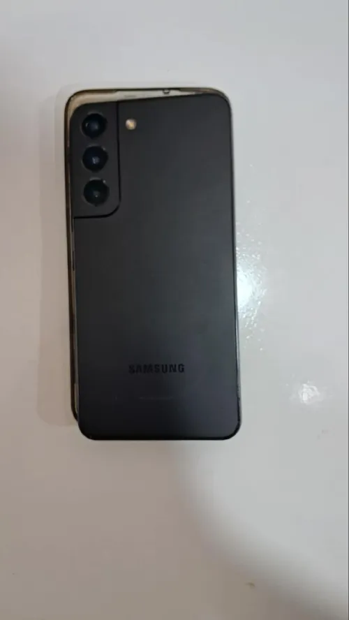 Samsung S22