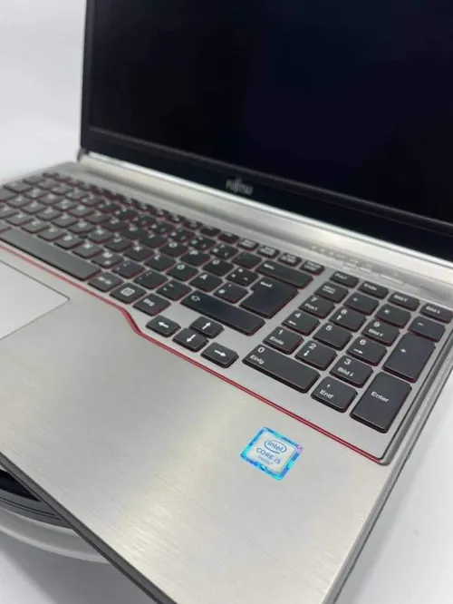 FUJITSU 15.6" I5 6300U 8G 256SSD FHD 