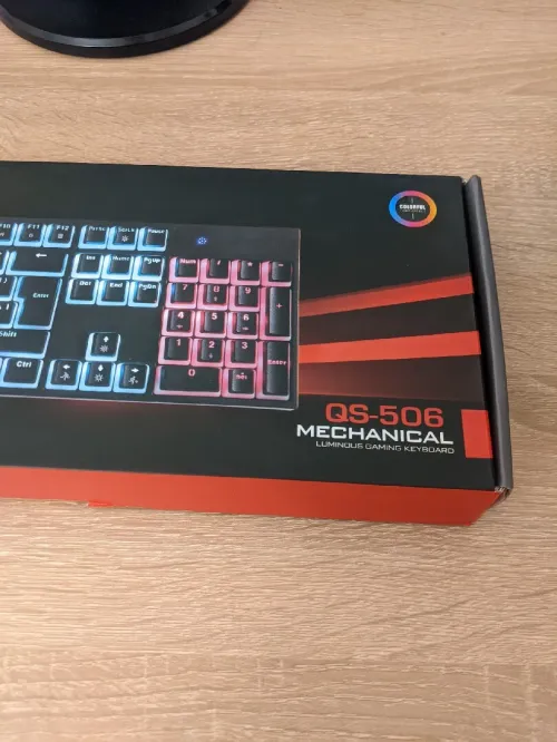 Clavier Mécanique Gaming Yilima QS-506 RGB (Neuf)