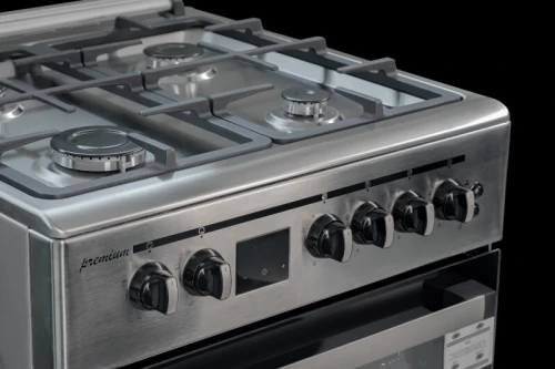 Cuisinière MAXTOR 4F PREMIUM PLUS VENTILLEE CATALYSEE 