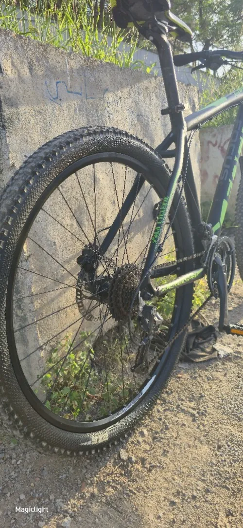 VTT FOCUS BLACK Forest 27R 4.0