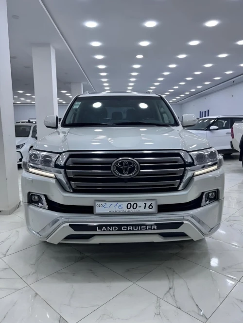 Toyota LAND CRUISER V8 D4D twin turbo 2018 Vxr