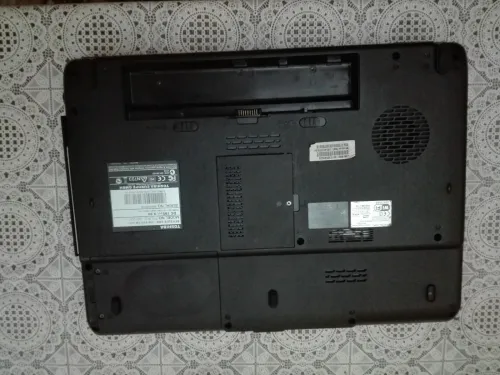     TOSHIBA C 855   L750  ET L300 /HP 625./. ACER V3 -471-G