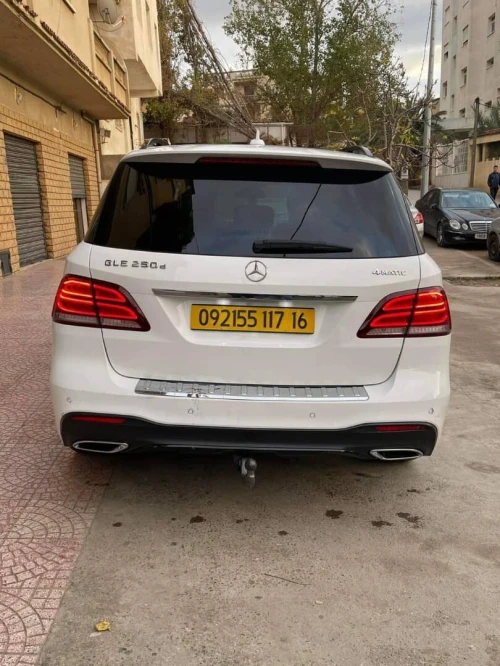 Mercedes GLE 2017 AMG Line +