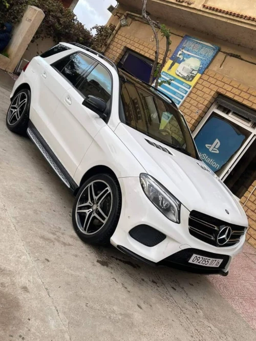 Mercedes GLE 2017 AMG Line +