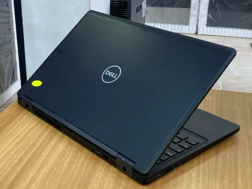 DELL LATITUDE 5590 / INTEL I5 8 EME / 8 G / 256 / 15.6 FHD