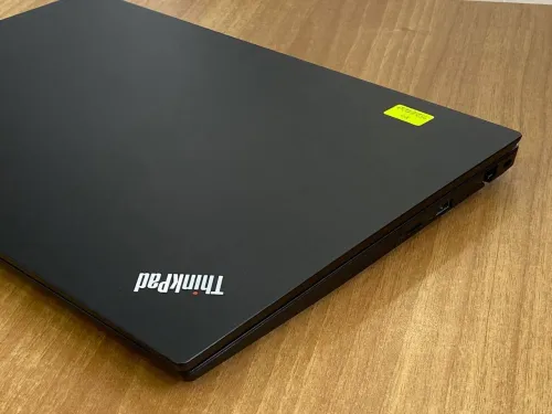 THINKPAD E590 / INTEL I5 8EME / 8G / 512 SSD NVME / 15.6 / FHD