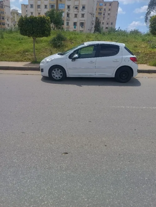 Peugeot 207 2012 207
