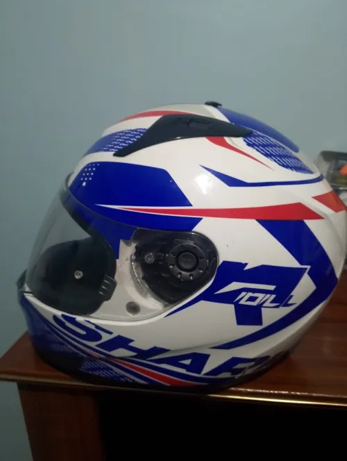 Casque shark