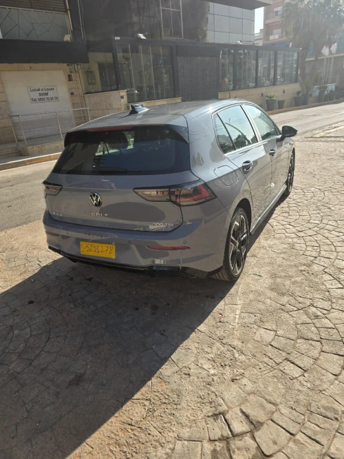 Volkswagen Golf 8 2025 R-Line