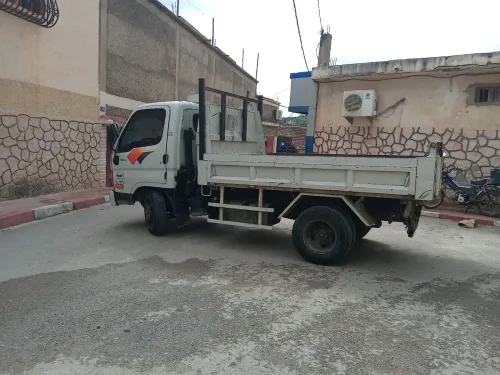 Hyundai HD65 2001