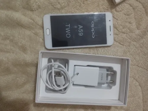 Oppo Oppo F1s