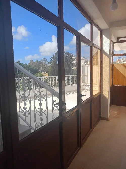 Location Appartement Niveau de villa F4 Alger Birkhadem