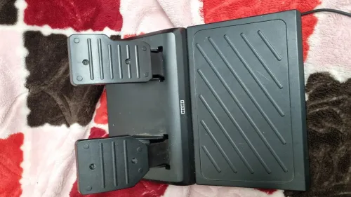 Volant ps4 ps5 pc avec la boîte 