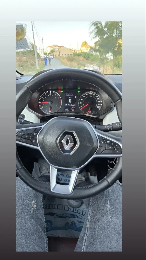 Renault Clio 5  2023 Evolution