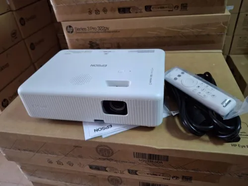 PROJECTEUR EPSON CO-W01 