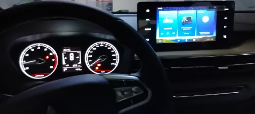 Geely X3PRO 2025 Livan