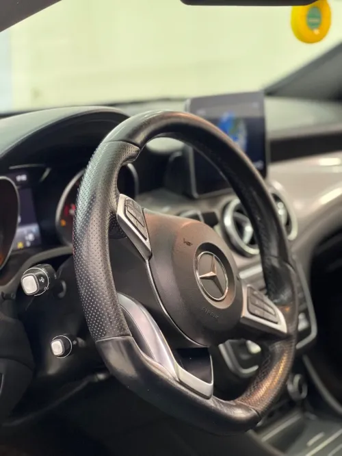 Mercedes CLA 2019 Coupé Exclusif + AMG 