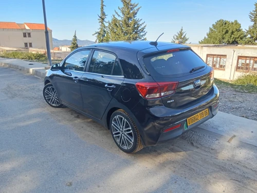 Kia Rio 5 portes 2019 Funny
