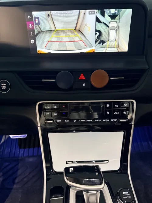 Kia Seltos 2025 Premium + package