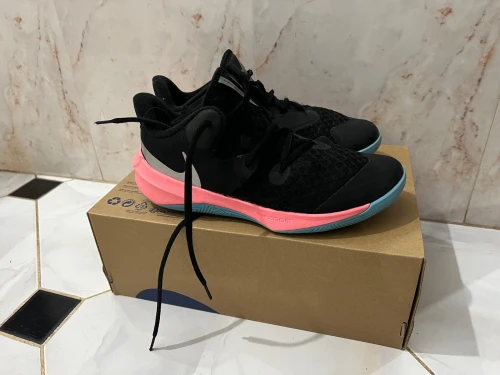 Nike sport shoes